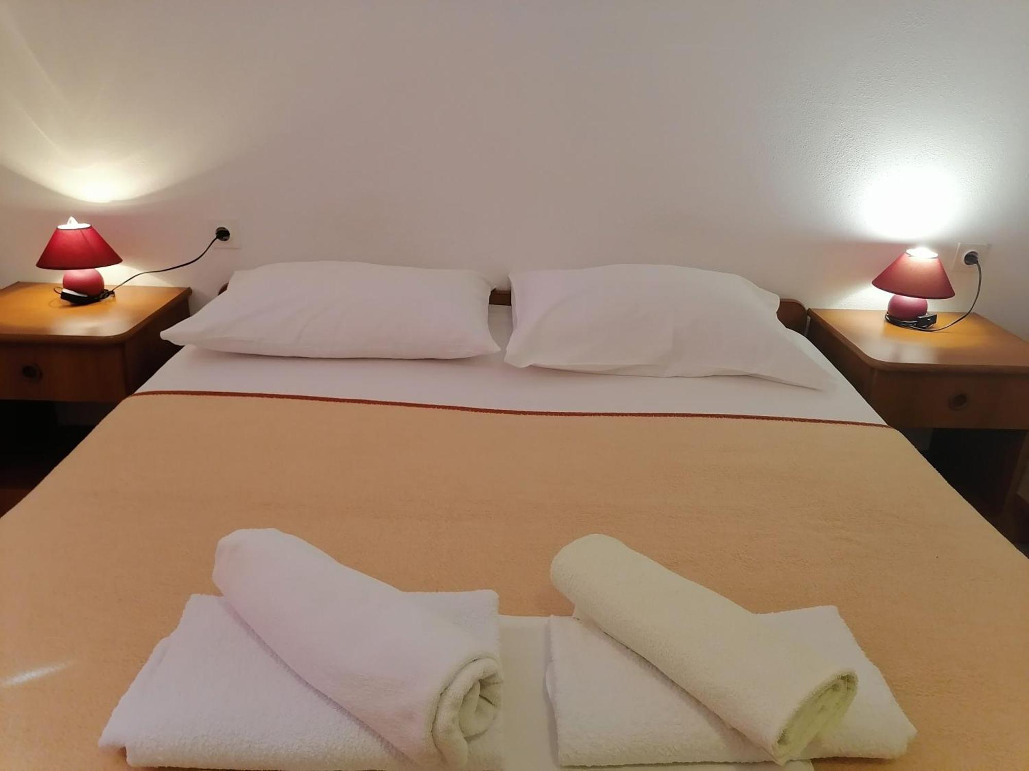 Mirjana F Apartaments Башка Экстерьер фото