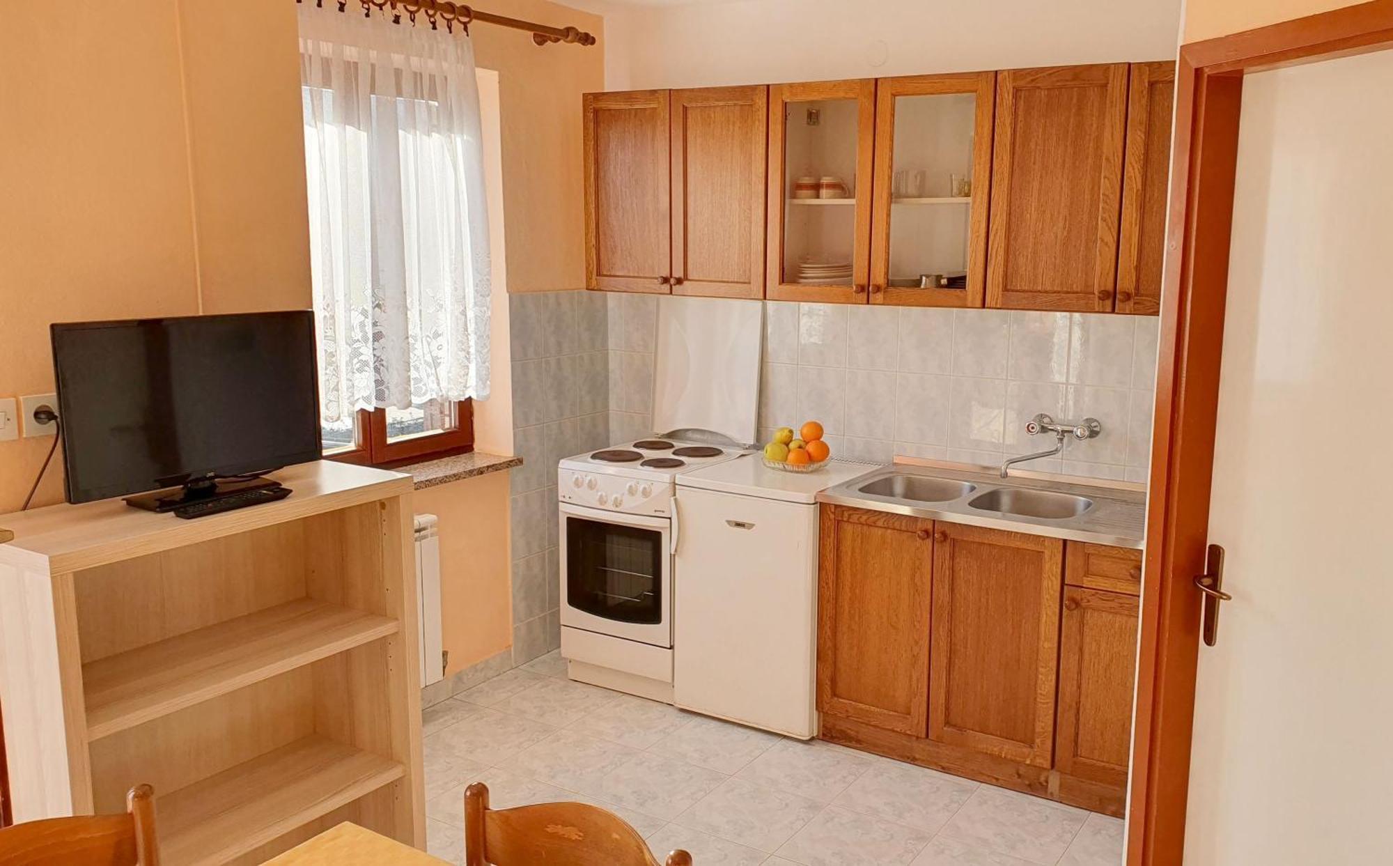 Mirjana F Apartaments Башка Экстерьер фото