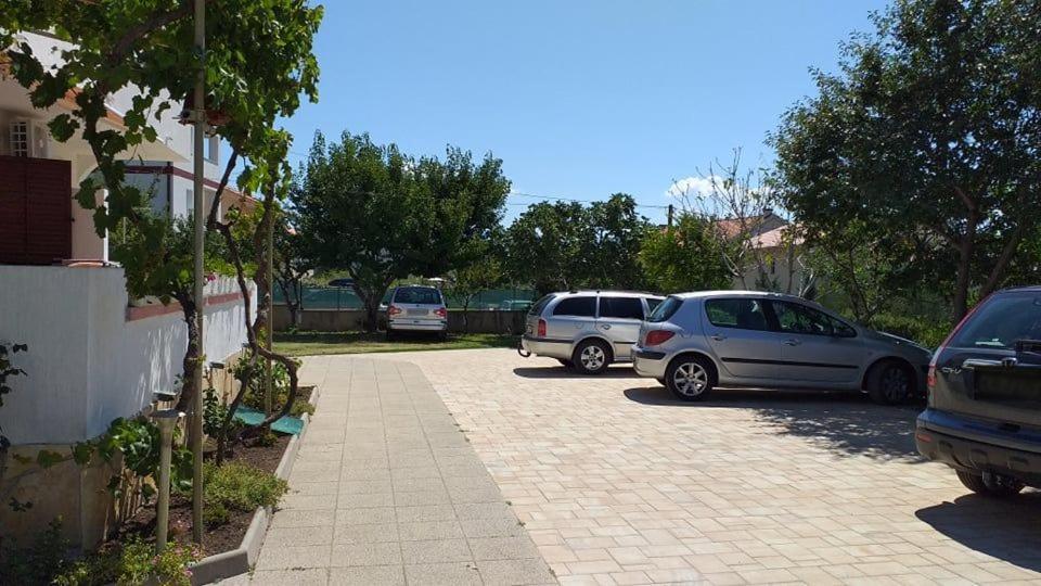 Mirjana F Apartaments Башка Экстерьер фото