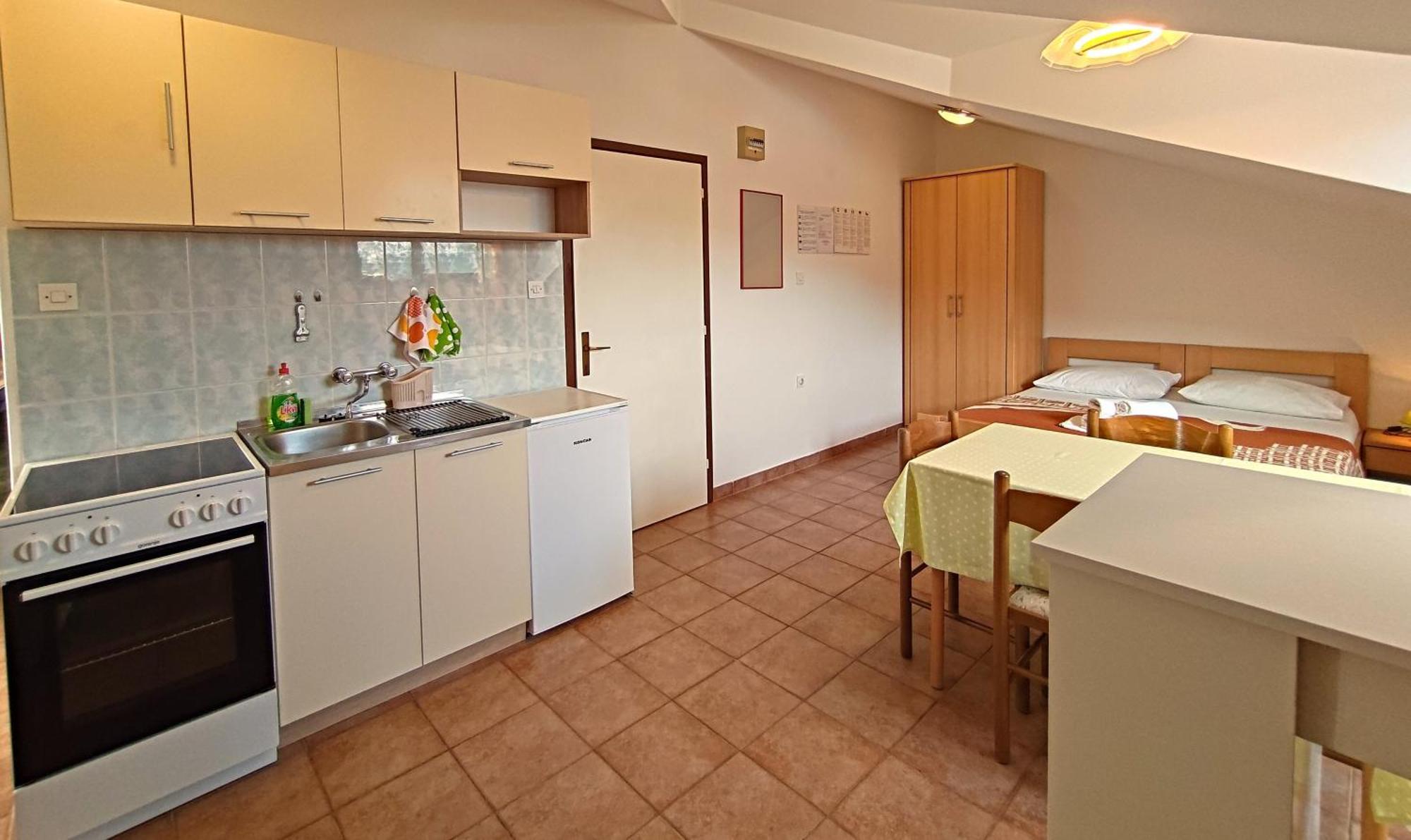 Mirjana F Apartaments Башка Экстерьер фото
